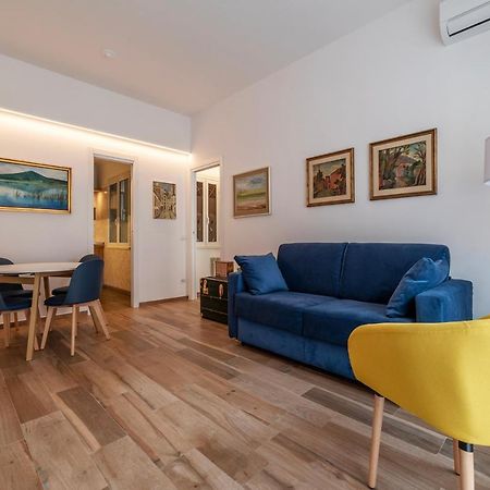 Piazza Re Di Roma Comfy Apartment Exterior photo