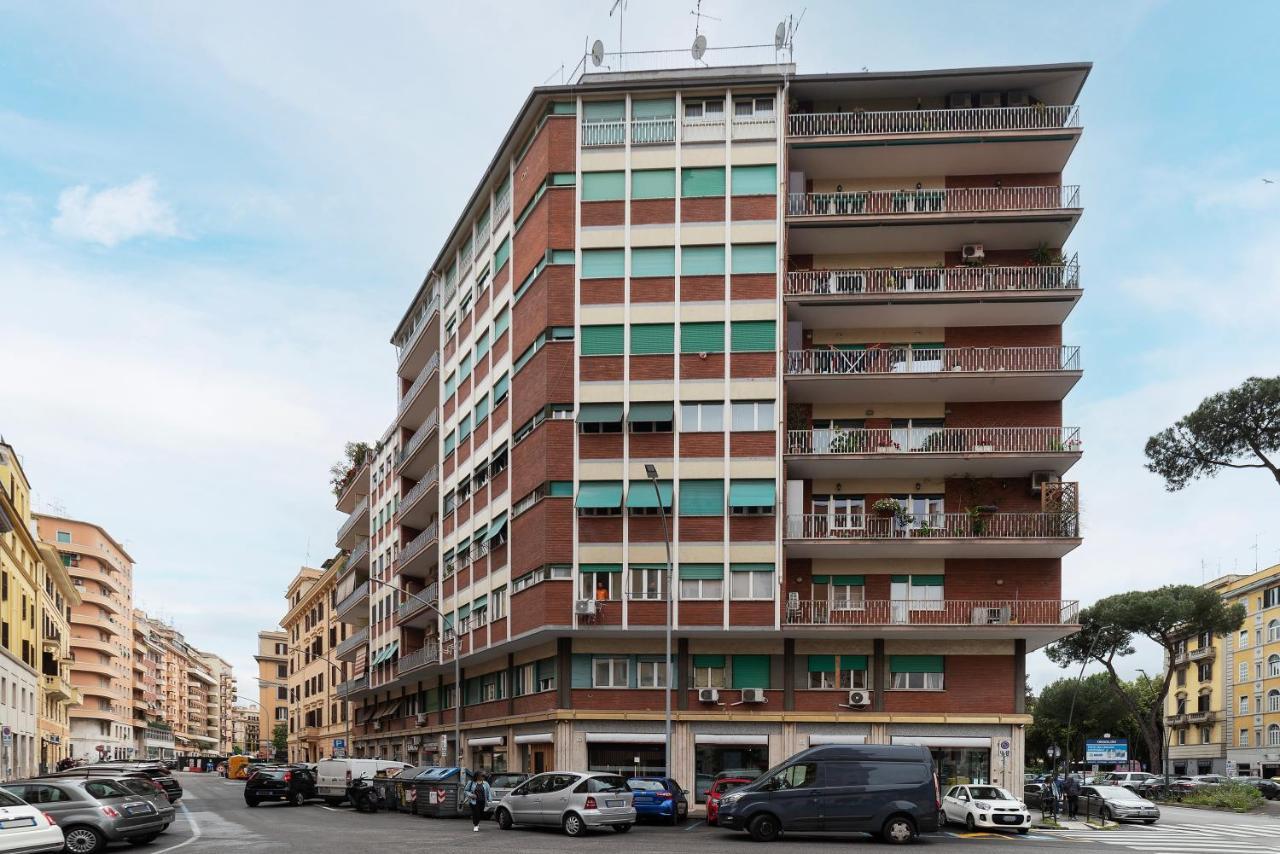 Piazza Re Di Roma Comfy Apartment Exterior photo
