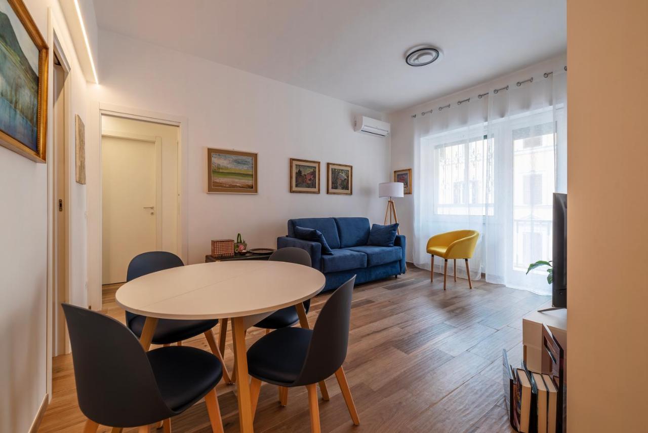 Piazza Re Di Roma Comfy Apartment Exterior photo